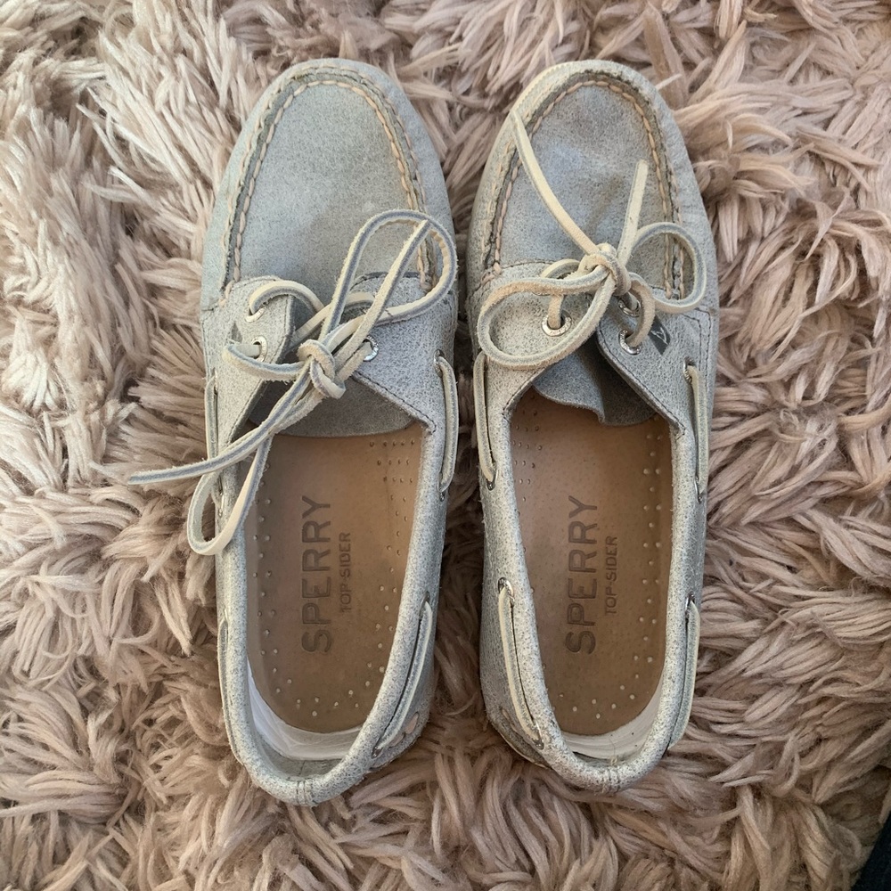 Sperry boat shoes